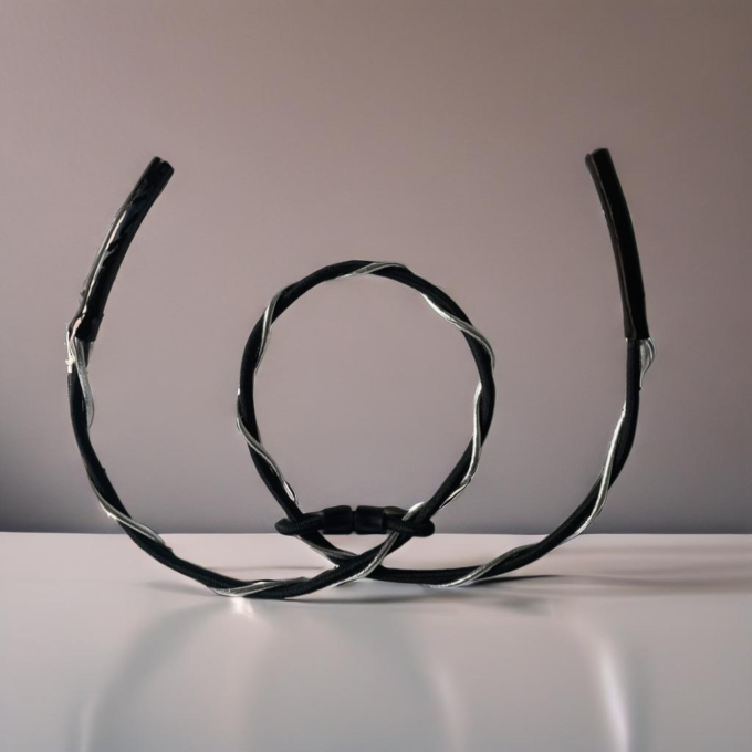 TRAKA ZA NAOČARE – Black Silver Snake