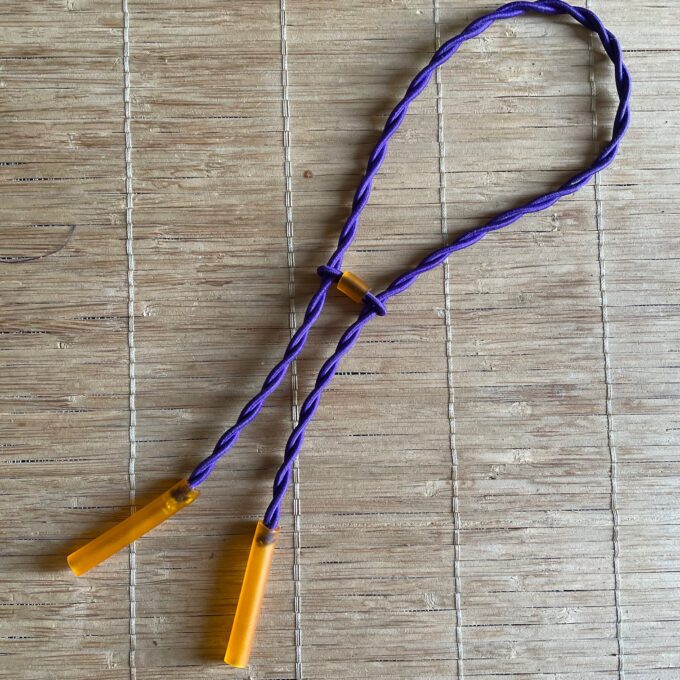SPORTSKA TRAKA ZA NAOČARE – Violet Snake